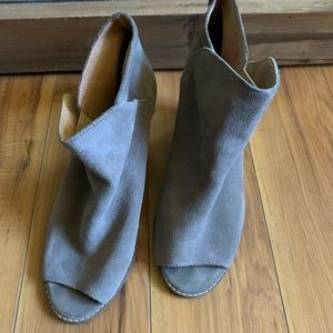 Lucky Brand suede open toe booties